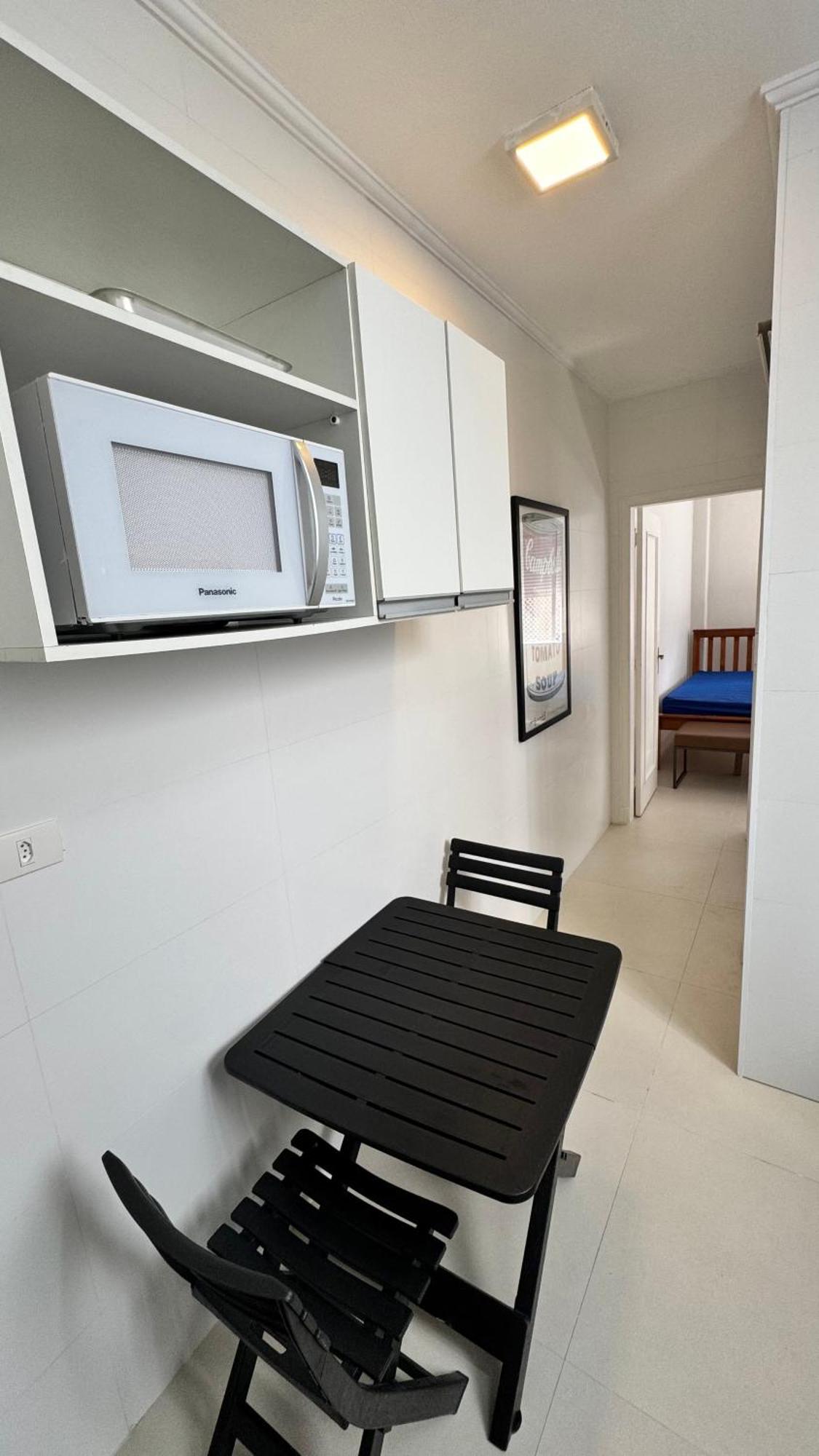 Studio 909 Pitangueiras - Edificio Bandeirantes - Com Estacionamento Incluido Guaruja Luaran gambar