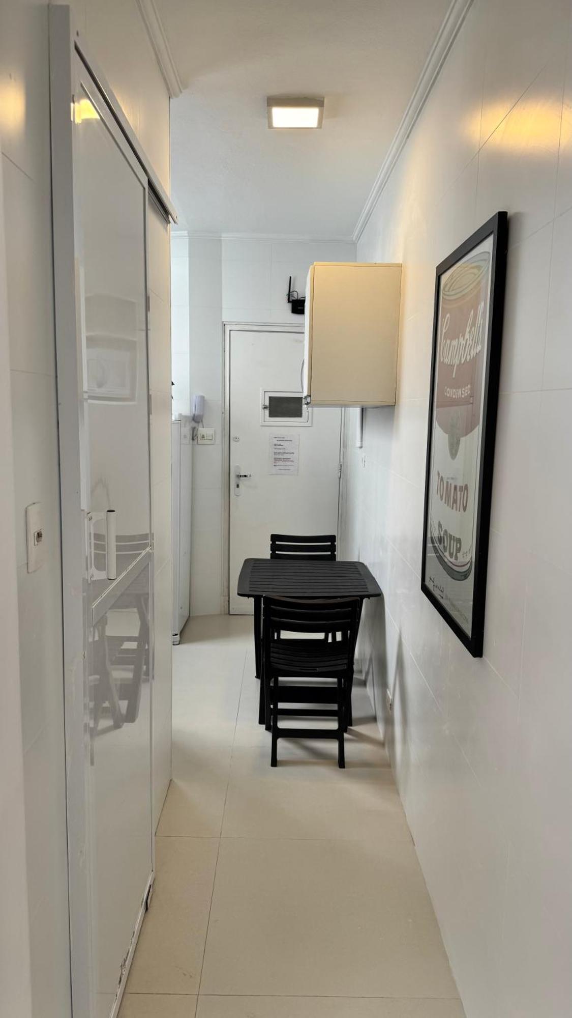 Studio 909 Pitangueiras - Edificio Bandeirantes - Com Estacionamento Incluido Guaruja Luaran gambar